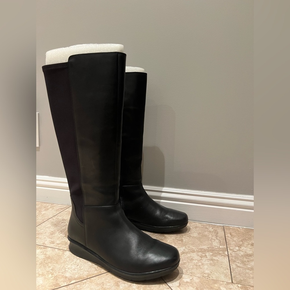 Clarks Black and White Winter Boots